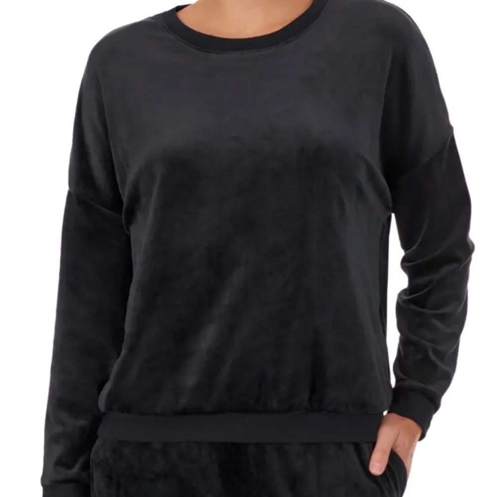 Room Service Long Sleeve Pajama Top